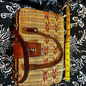 Vintage basket purse